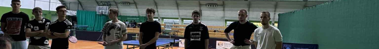 Rozgrywki w tenisie stołowym