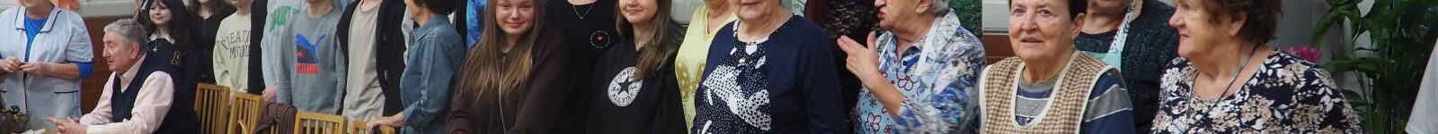 Warsztaty plastyczne i kulinarne w Klubie Senior+