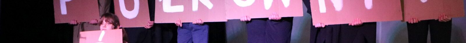 SPEKTAKL O ROTMISTRZU PILECKIM W NASZEJ SZKOLE