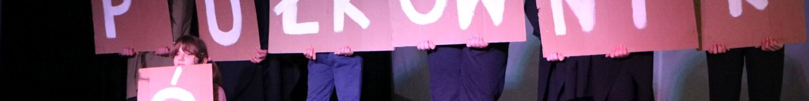 SPEKTAKL O ROTMISTRZU PILECKIM W NASZEJ SZKOLE